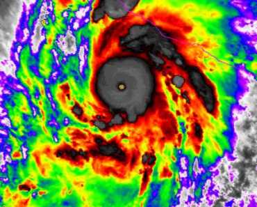 UN POTENTE HURACÁN LLAMADO “PATRICIA”, AMENAZA A MÉXICO