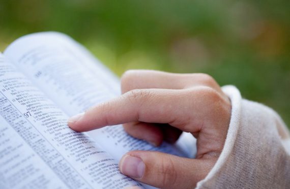 leer las promesas de Dios