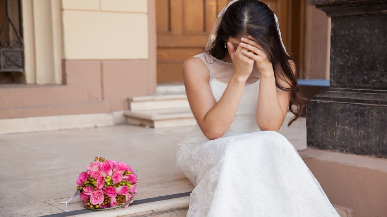 No Entiendo, ¿Por qué Esta Mujer Impide Mi Boda?